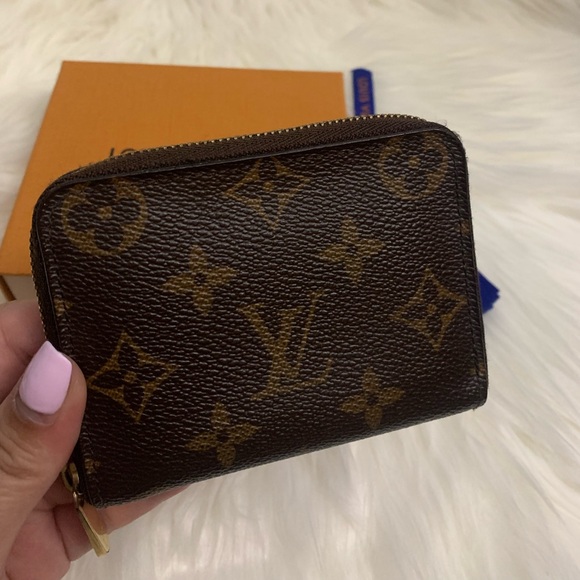 LV CLASSIC Monogram Zippy Card/Coin Wallet 💖💐 - Picture 5 of 15